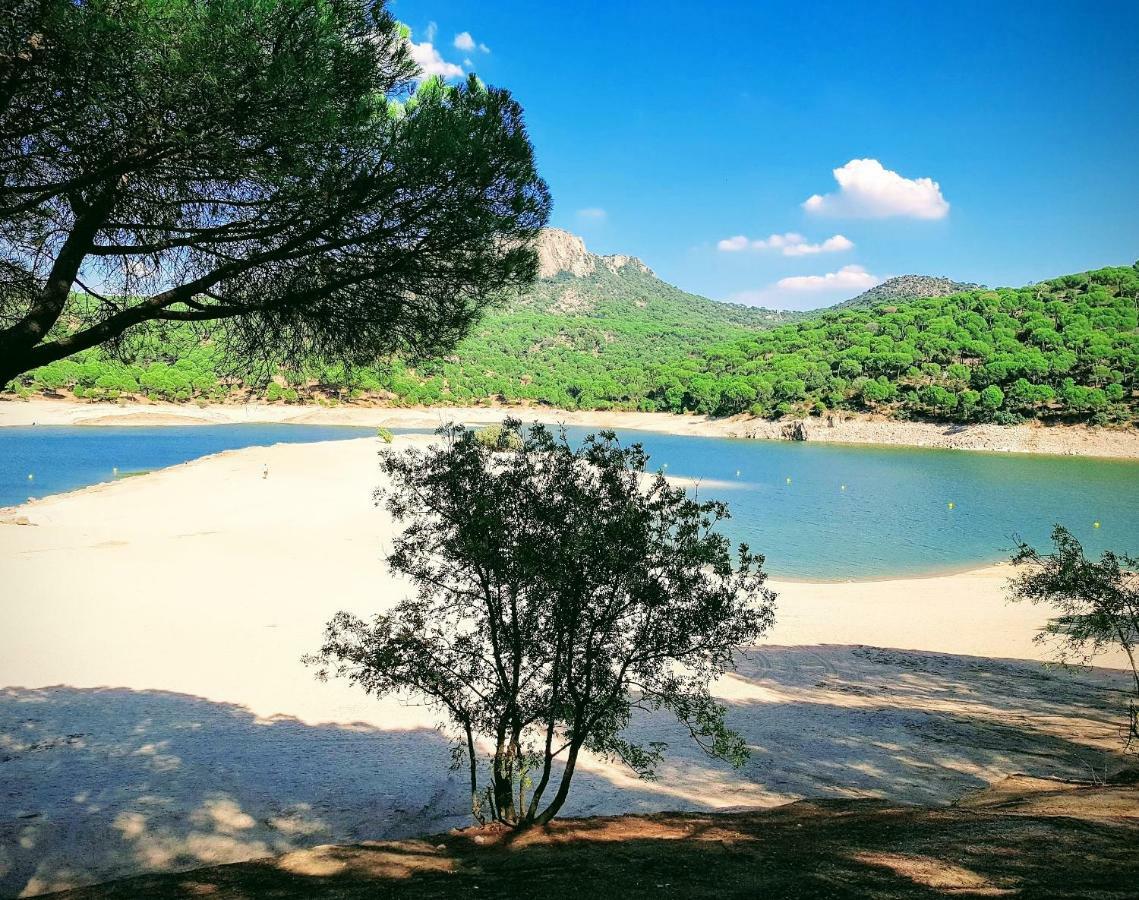 Retiro Chic Frente Al Lago - A 1 Hora De Madrid, Pantano De San Juan San Martín de Valdeiglesias Eksteriør billede