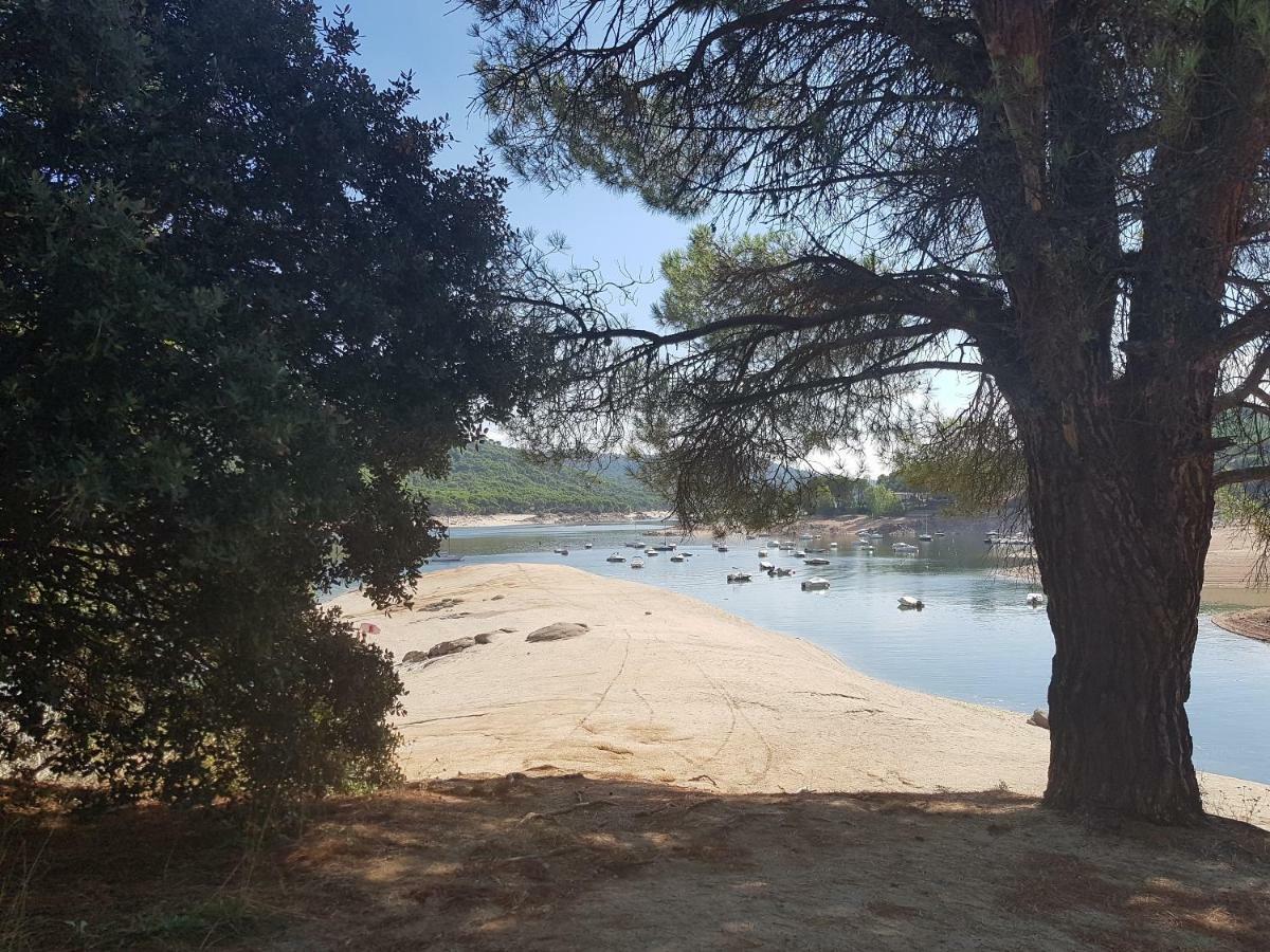 Retiro Chic Frente Al Lago - A 1 Hora De Madrid, Pantano De San Juan San Martín de Valdeiglesias Eksteriør billede