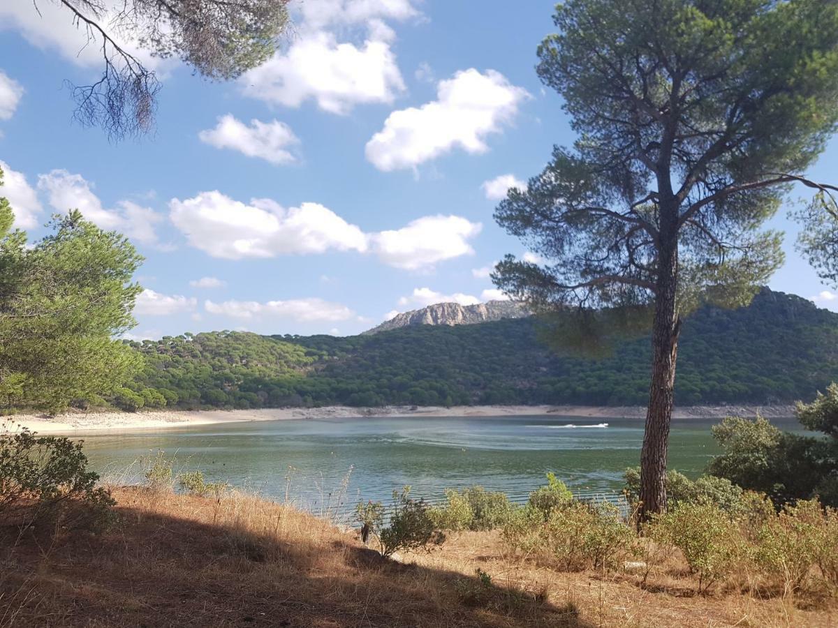 Retiro Chic Frente Al Lago - A 1 Hora De Madrid, Pantano De San Juan San Martín de Valdeiglesias Eksteriør billede